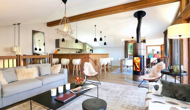 Exceptional Chalet in Central Courchevel Le Praz with Sauna