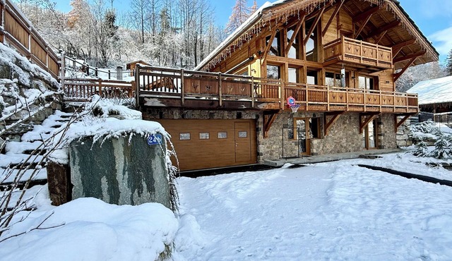 Exceptional Chalet with Sauna, Jacuzzi & Panoramic View - Serre Chevalier
