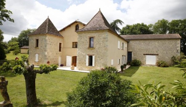Exceptional gite for 4 people with private pool