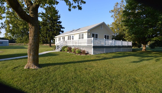 Exceptional Home In Tranquil Door County Setting.