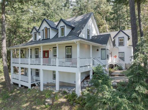 Exceptional, Hot Tub, Pickleball, Close to Town!