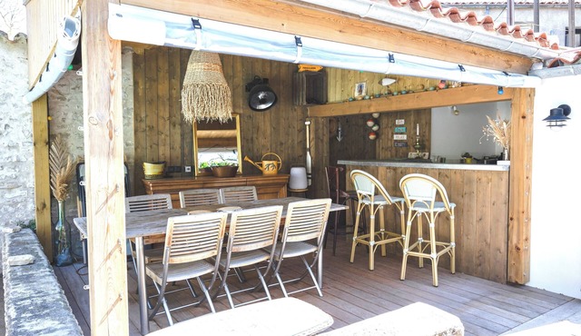 Exceptional house in Nieul-sur-Mer