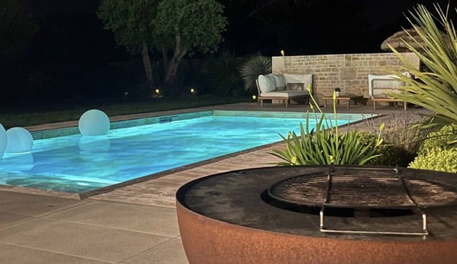 Exceptional house with heated pool, in La Rochelle.