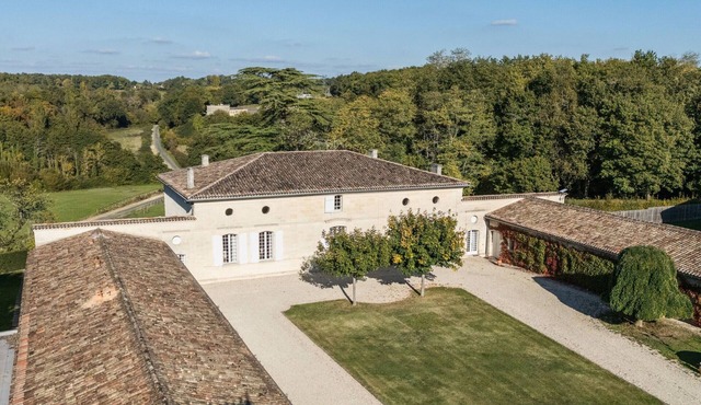 Exceptional - in the heart of the vineyards - Grézillac