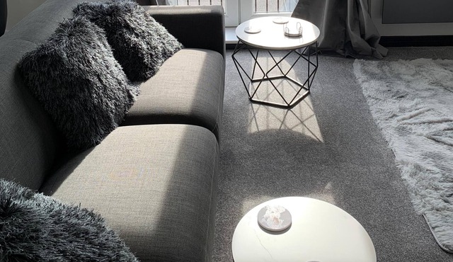 Exceptional Modern New Apartment