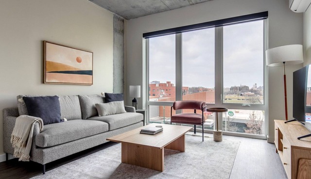 Exceptional River North 1BR w/Pool, nr Riverwalk & L, by Blueground