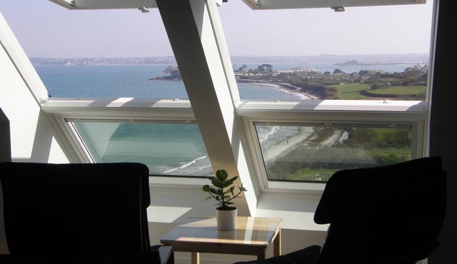 EXCEPTIONAL SEA VIEW - comfort and calm -Appt "Furnished tourist 4 STARS"