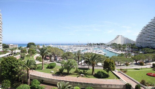 Exceptional sea view, Marina Baie des Anges