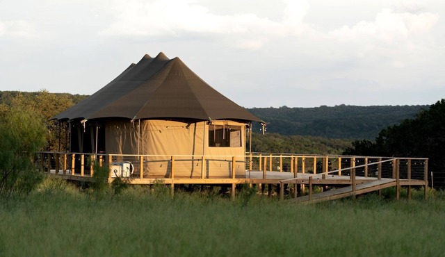 Exceptional Safari Tent Rental in Burnet, Texas, for Unforgettable Glamping Escapes