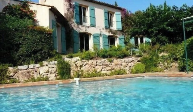 Exceptional villa with sea view, infinity pool - Presqu'île Saint-Tropez
