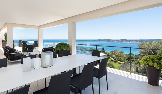 Exceptional villa just minutes from Saint-Tropez