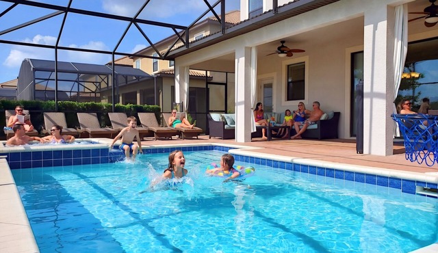 Exceptional Villa: Saltwater Pool, No Rear Neighbors, Game Room & Movie Theater
