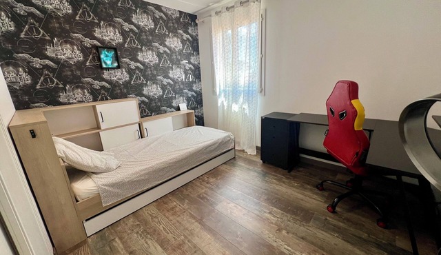 Exceptional villa with air conditioning and swimming pool