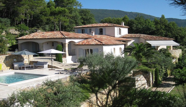 Exceptional villa with panoramic views