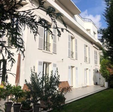 Exceptionnel, 130 m2, vue aérienne sur Paris