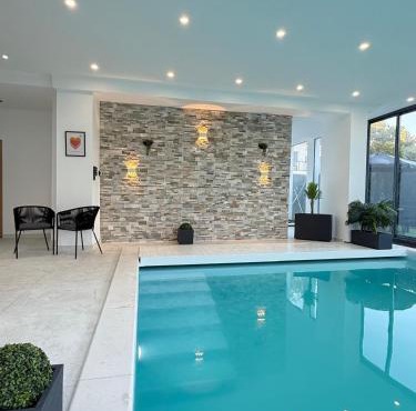 EXCEPTIONNEL Studio VERSAILLES