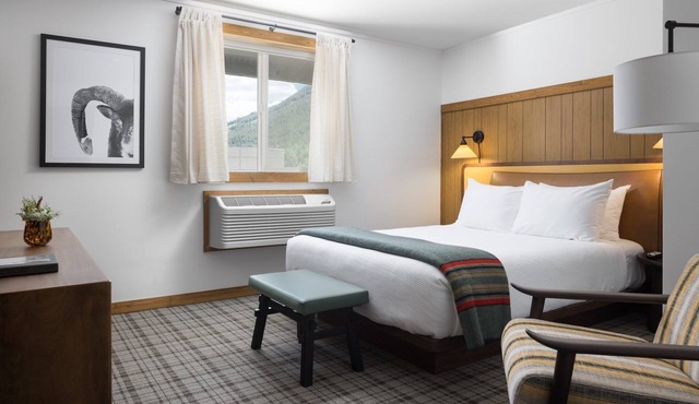 Exciting Countryside Escapade! Near National Elk Refuge w/Parking & Pool!