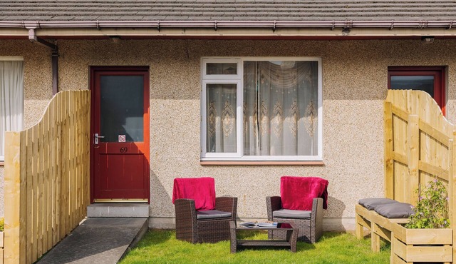 Exciting Family Getaway | 3 Spacious Rooms w/Outdoor Space