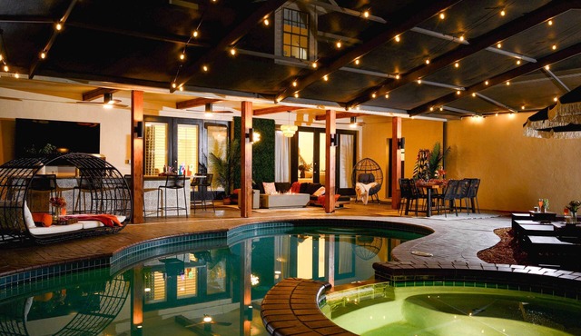 Exciting Valrico Villa w/Private Pool & Game Room