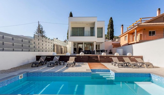 Exclusiva Villa de Lujo con piscina