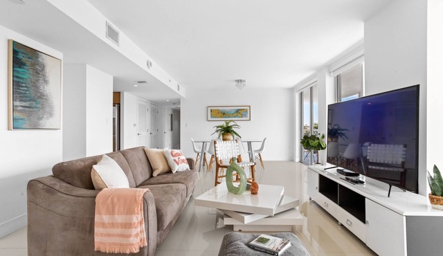 Exclusive 2BR, 2.5BA Apartment | Bay Harbor Islands Family-Friendly Stay