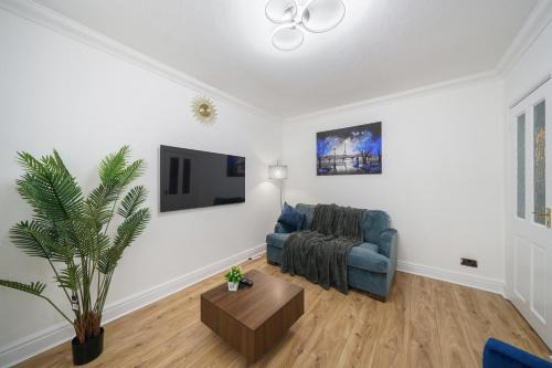 Exclusive 3 bed House in Welling, London