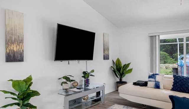 *EXCLUSIVE 3-bedroom w/heated private pool*
