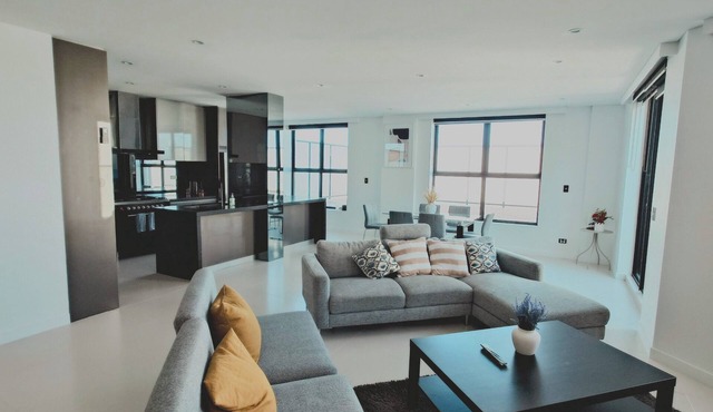 Exclusive 3BR Penthouse (Parking)-DarlingHarbour/ICC-10mins