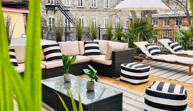 Exclusive 6 bed, 6 bath residence in Old Montreal