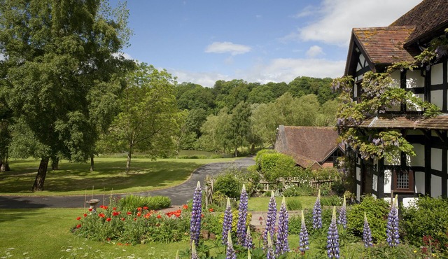 Exclusive and private regenerative farming estate set in the English countryside