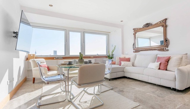 Exclusive apartment in Madrid. Plaza de colón