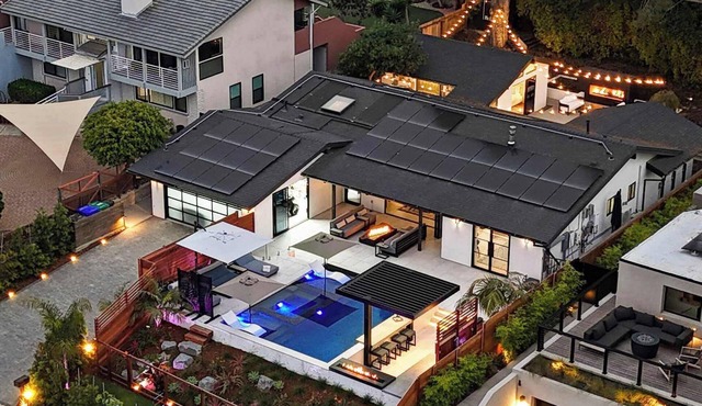 Exclusive Elegant Estate | Infinity Pool & Breathtaking Views
