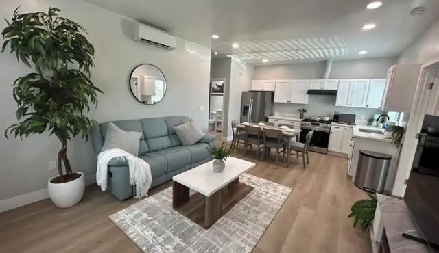 Exclusive Elite Suite I Sailing I Luxury Shoppingnn