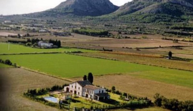 Exclusive farmstead to rent in Torroella de Montgrí-L'EstartitHouse with character