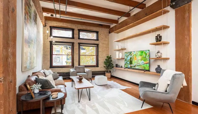 Exclusive Executive Exchange District Condo | 2 Bed | 2 Bath |