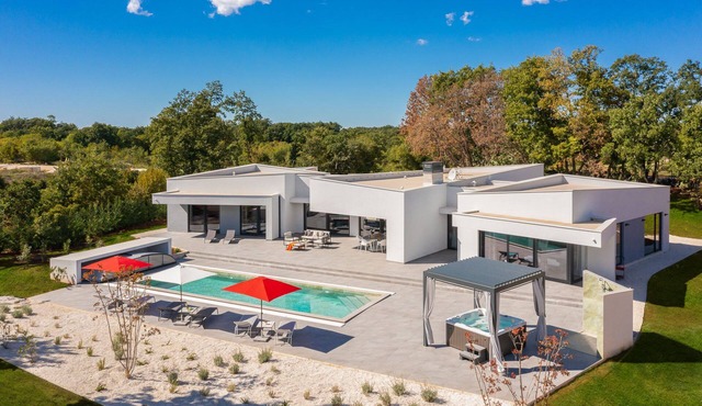 Exclusive five star villa
