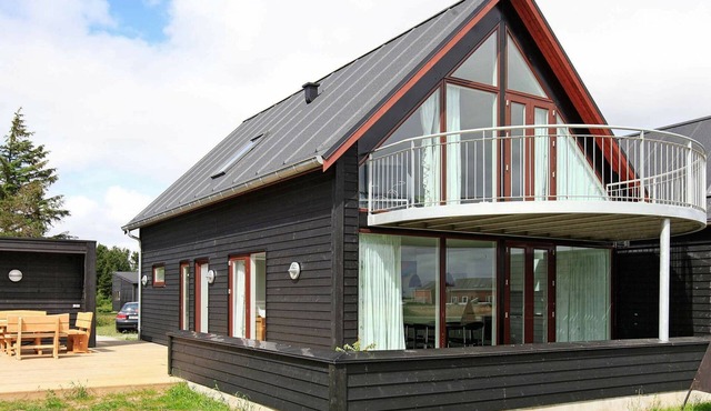 Exclusive Golf View Retreat