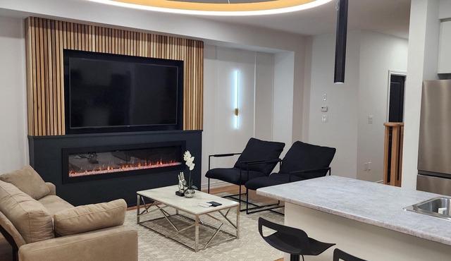 Exclusive Home in Niagara Falls