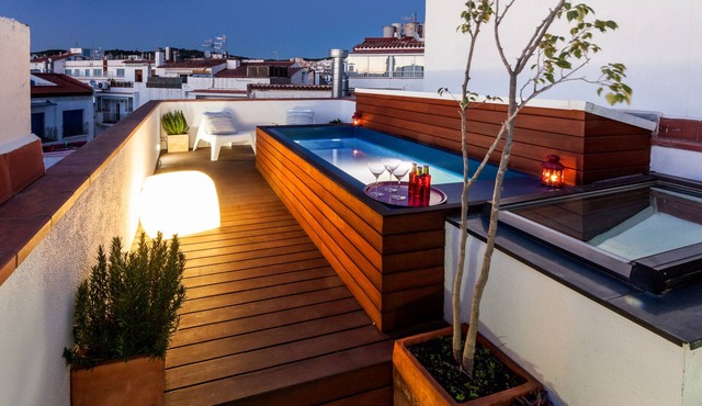 Exclusive house in Sitges center with pool and terraces, steps from beach