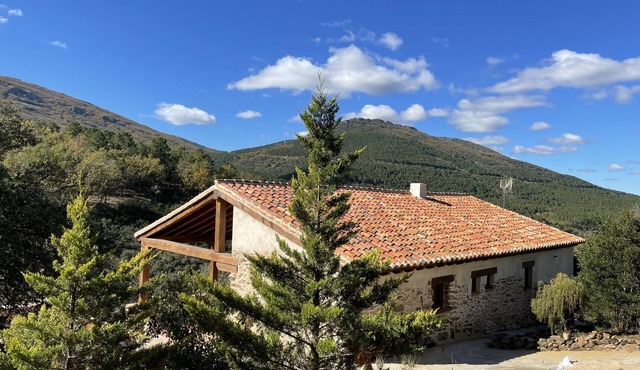 Exclusive house with ideal environment to disconnect