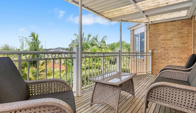 Exclusive Luxury Oasis Tumbi Umbi NSW