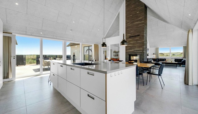 Exclusive pool house with activity room in Houvig just 150 meters from the North Sea 1033