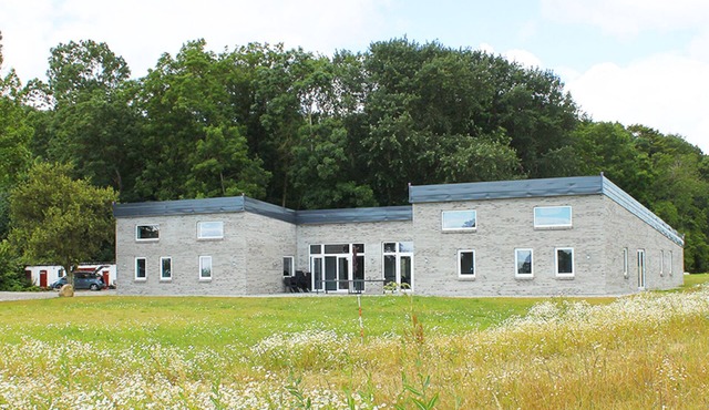 Exclusive pool house with numerous amenities