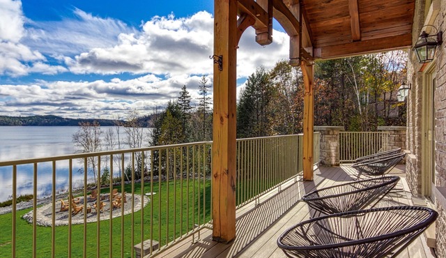 Exclusive Private Waterfront Escape for Big Groups on 4 Acres