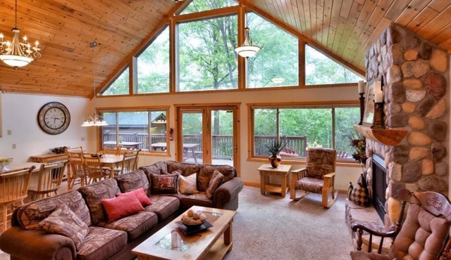 Exclusive PRIVATE ISLAND for your group on Lake Winter