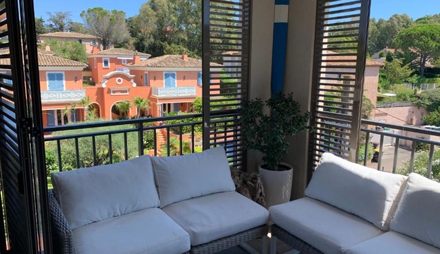 Exclusive Resort Apartments with parking , gym and sauna