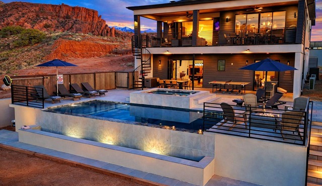 Exclusive Retreats Desert Vista Mirage - Moab Getaway with Pool, Spa & Views