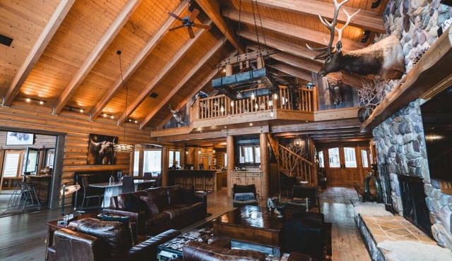 Exclusive Riverfront Lodge