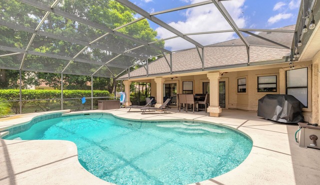 Exclusive Spruce Creek 4BR Home w/Pool & 24/7 Security