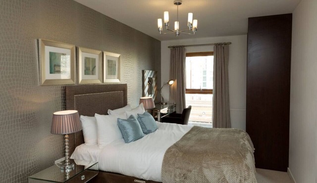 Exclusive Tower Bridge Apartment